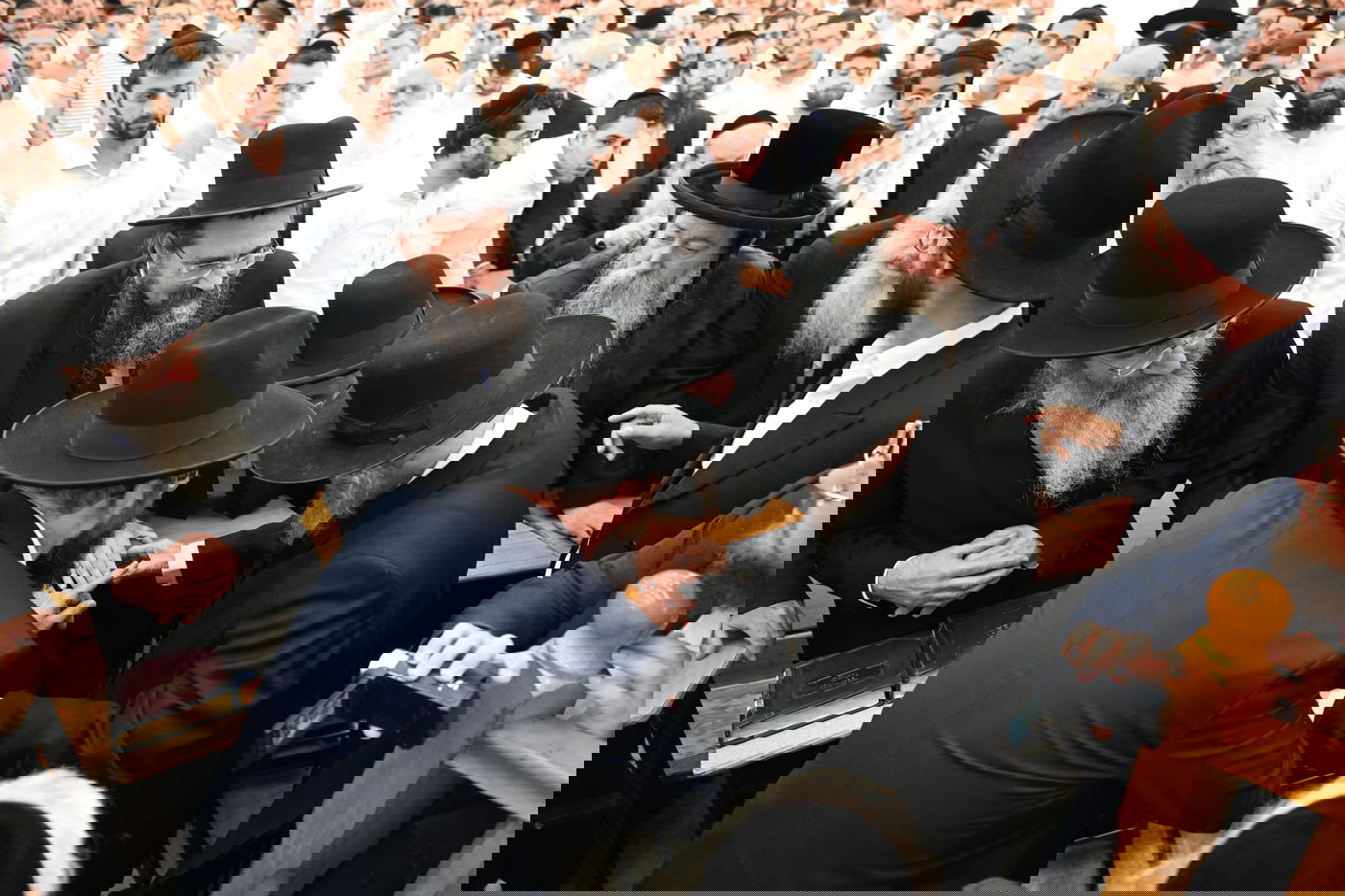 שיחת החיזוק של הגר"ד לנדו בישיבת מיר