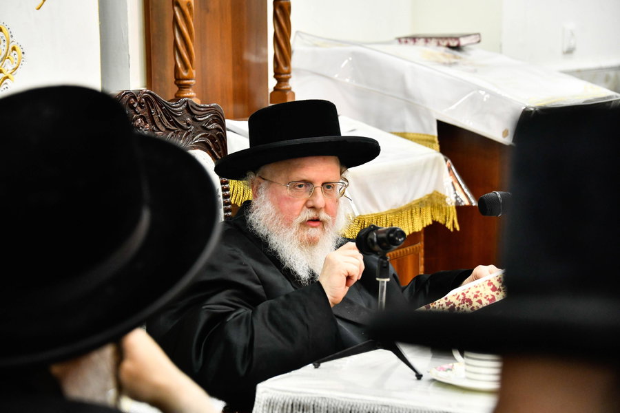 האדמו"ר מסאסוב בדרשת שבת שובה