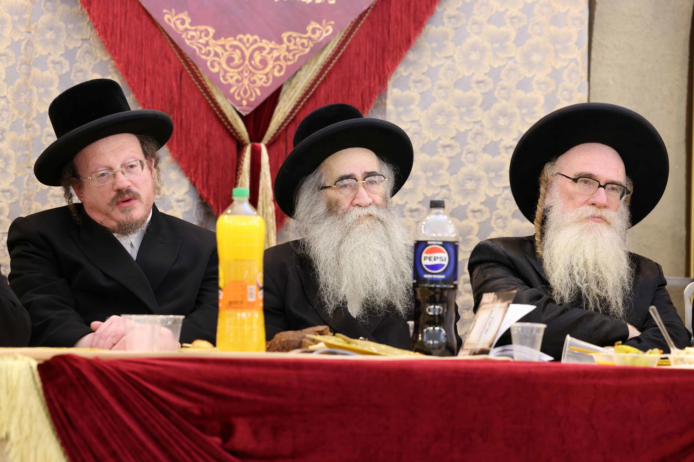 סיום מסכת גיטין בישיבת סאטמר ירושלים