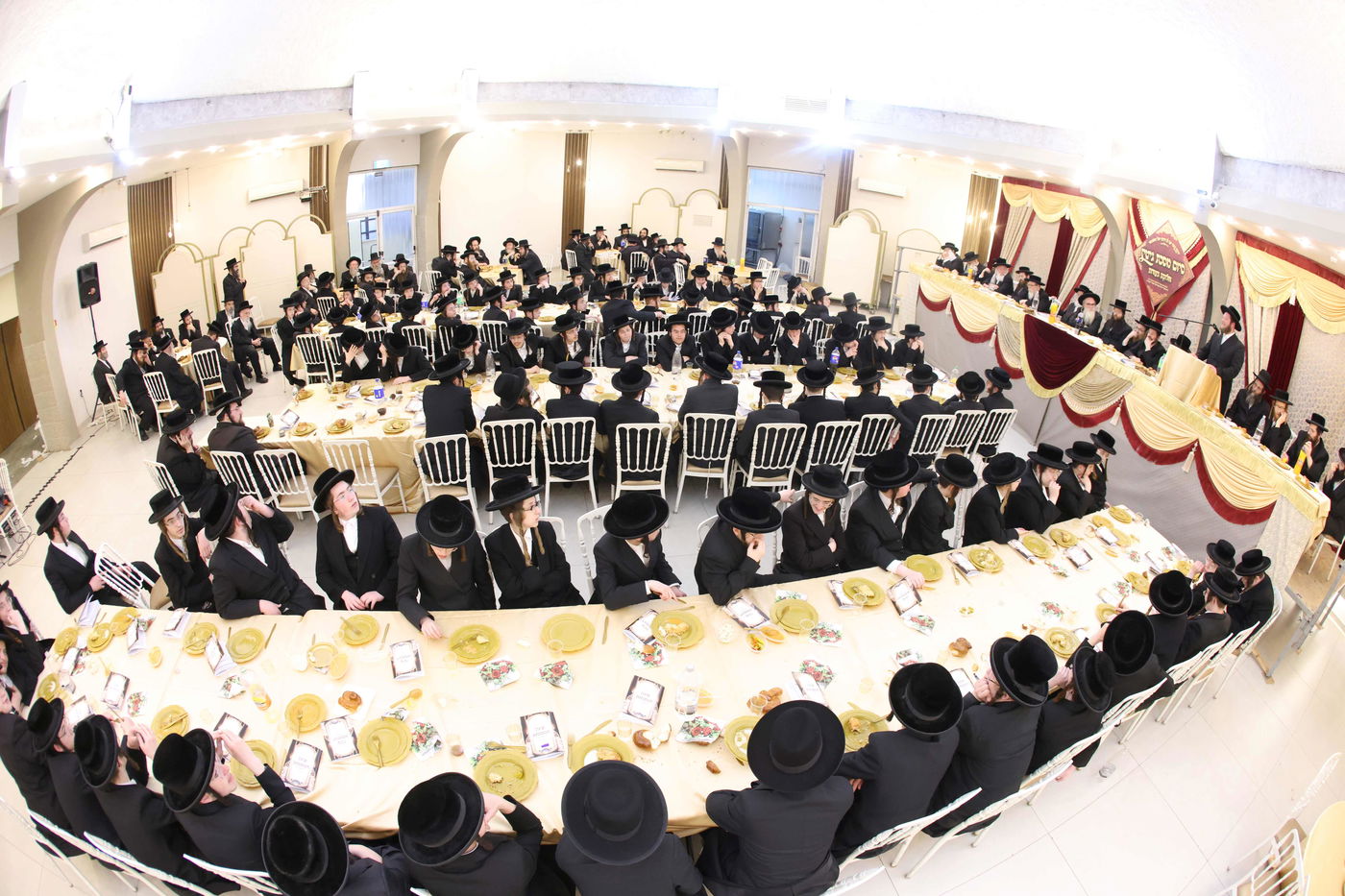 סיום מסכת גיטין בישיבת סאטמר ירושלים