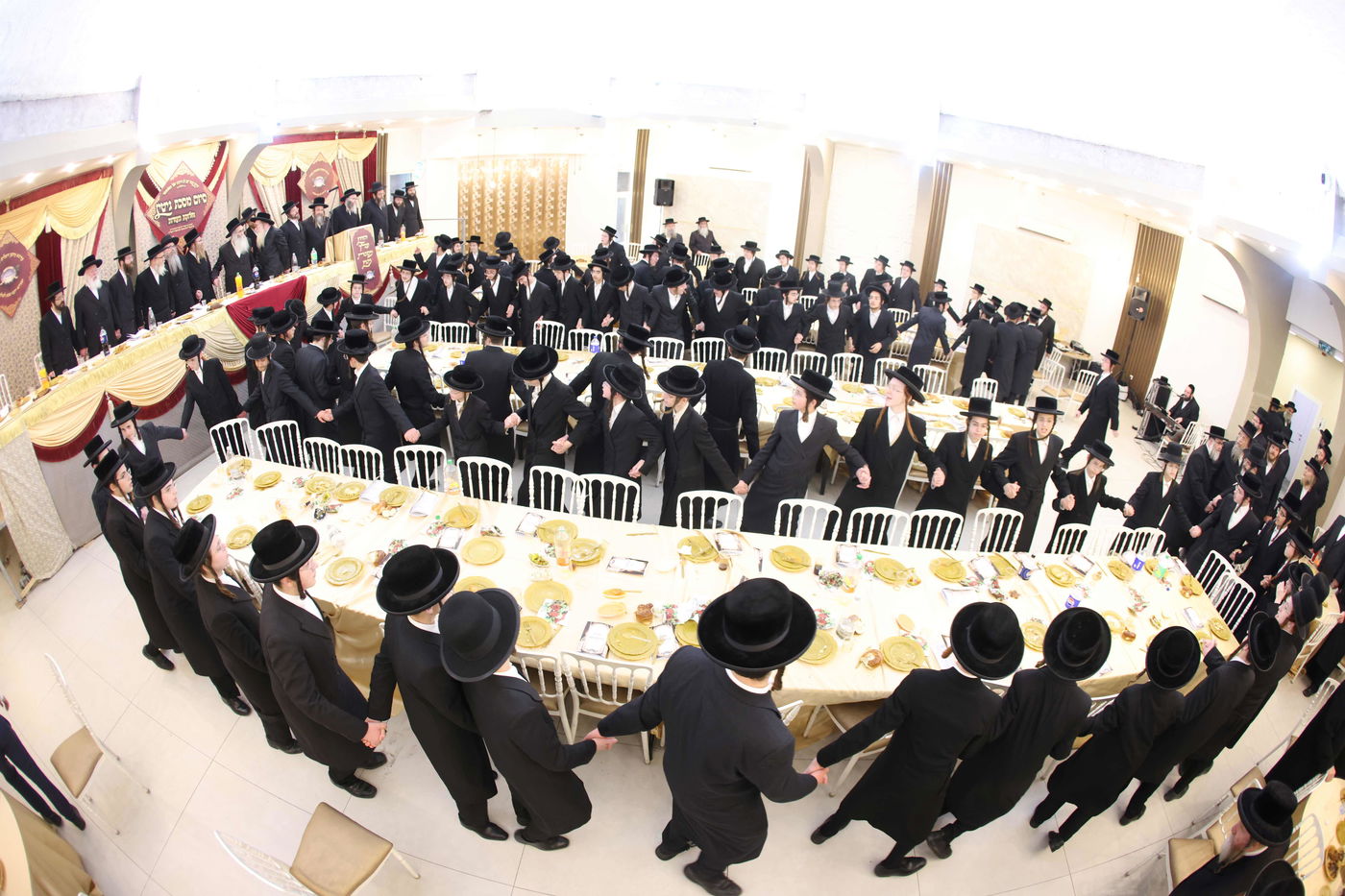 סיום מסכת גיטין בישיבת סאטמר ירושלים