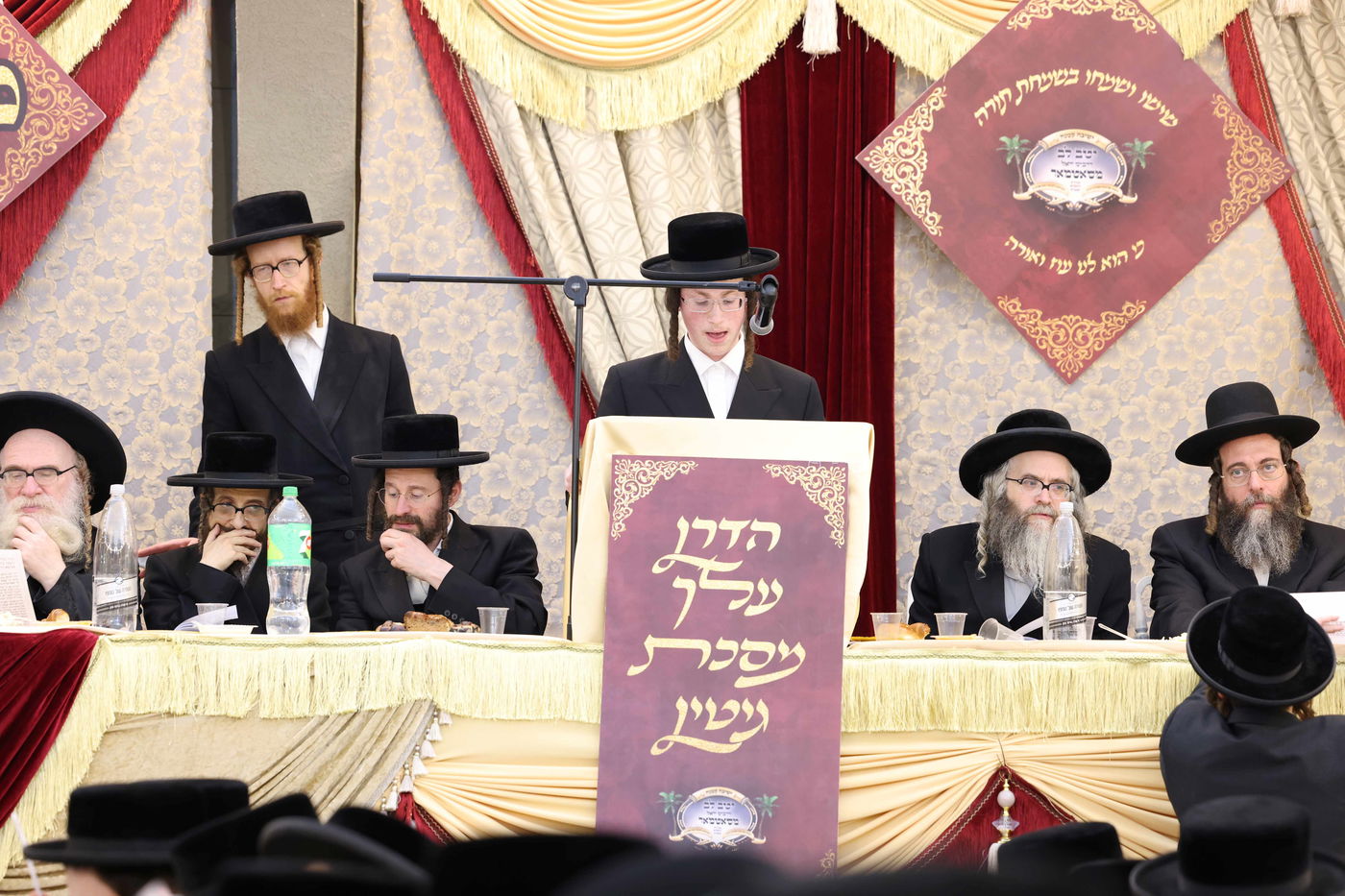 סיום מסכת גיטין בישיבת סאטמר ירושלים