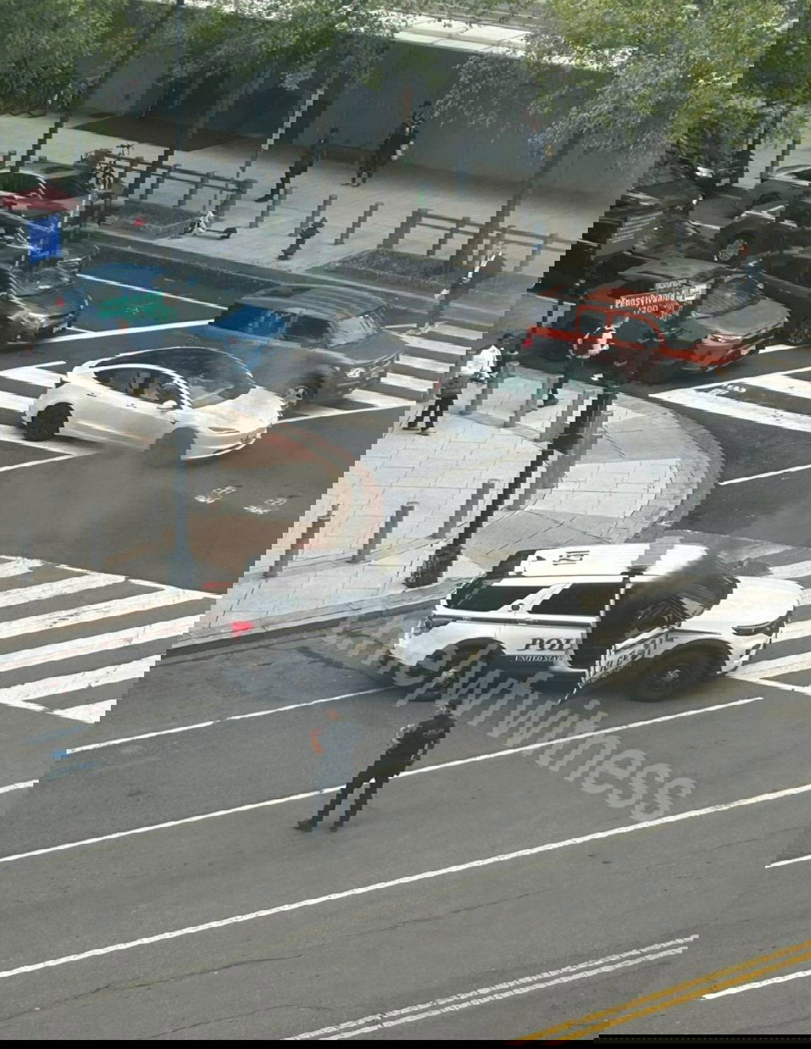 הרכב שעלה באש בסמוך לבית הלבן