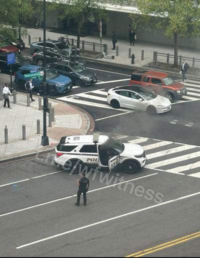 הרכב שעלה באש בסמוך לבית הלבן