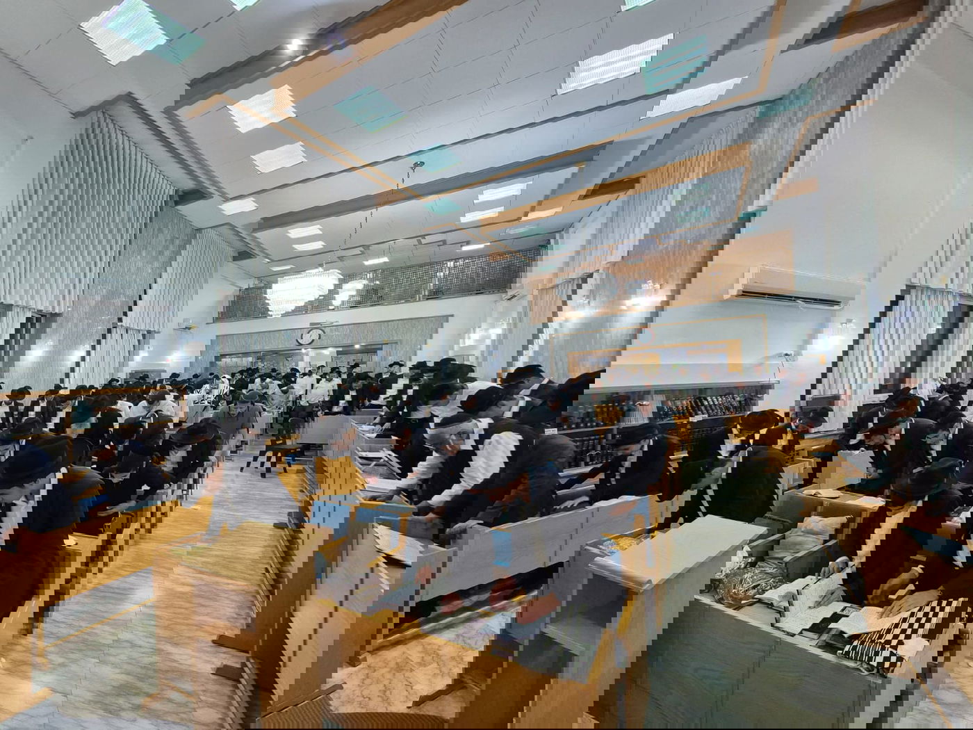 סליחות בבית הכנסת 'מסילת ישרים'