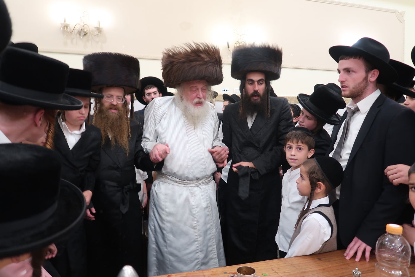 הרבי המשפיע ממבקשי אמונה בשבת בברכפלד