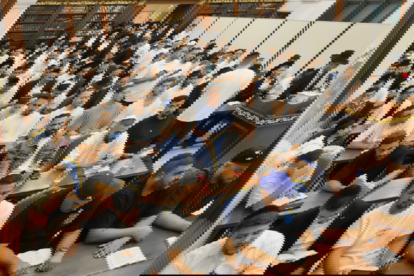 סליחות י"ג מידות אצל הגאון רבי יגאל כהן