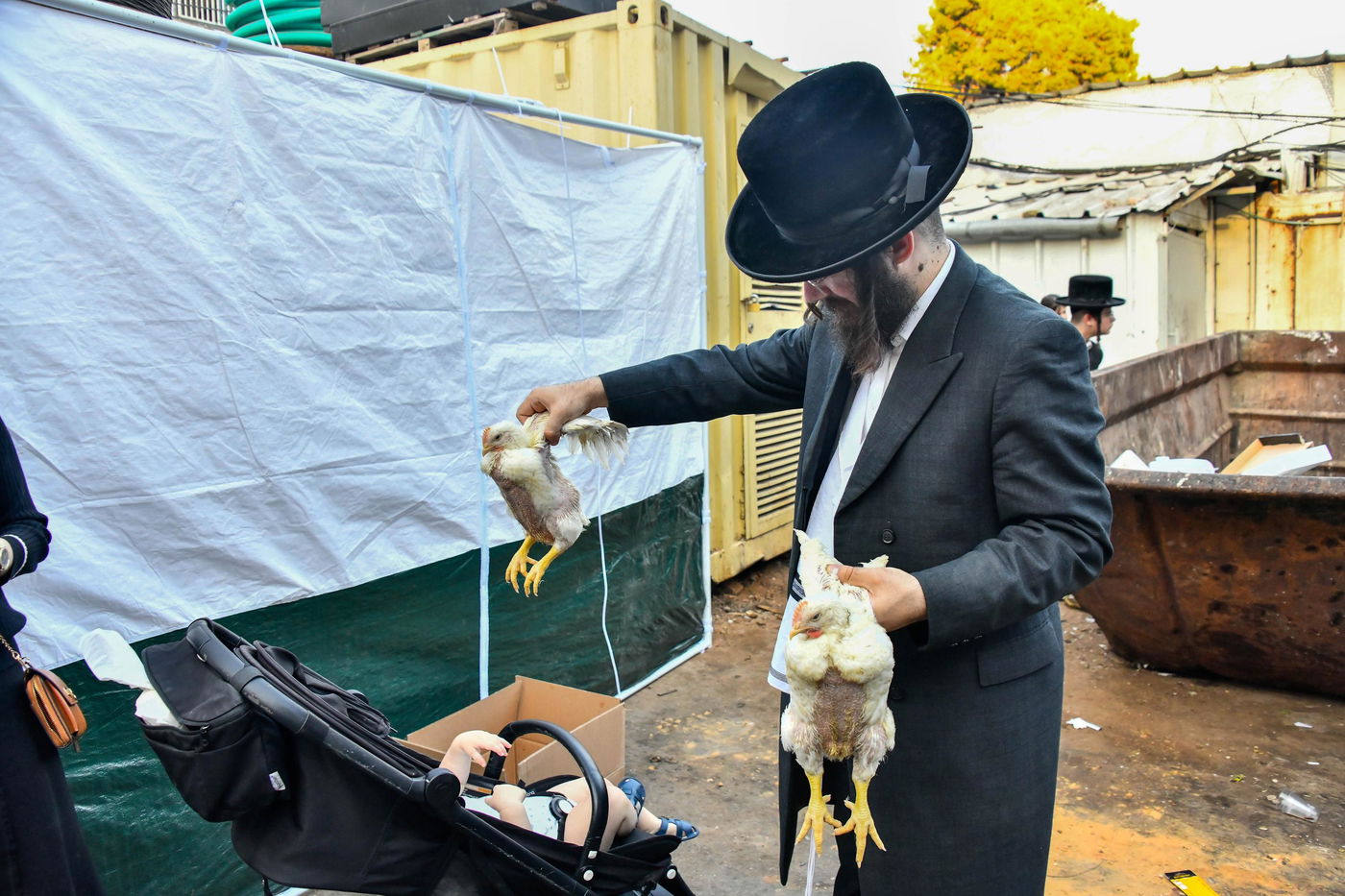 מנהג כפרות בבני ברק