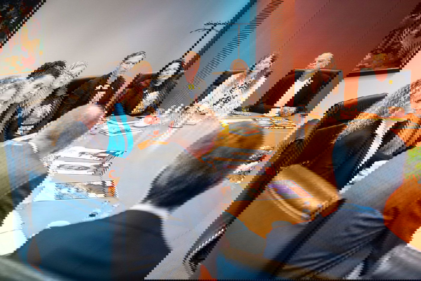 בפגישה עם קנצלר גרמניה