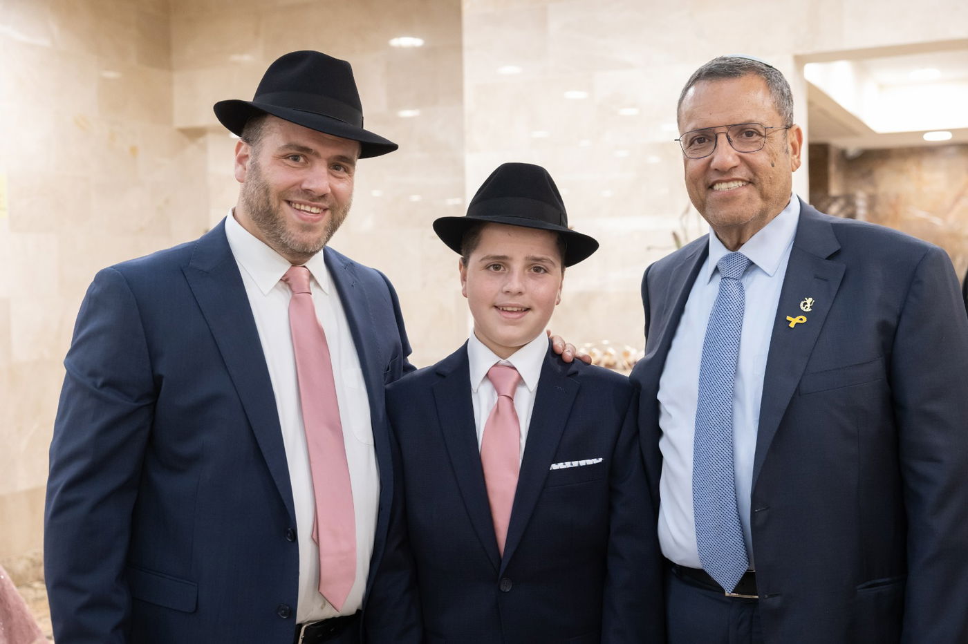 בר מצווה לבנו של משה רוזנגרטן