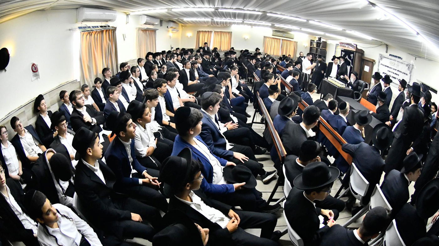 הגה"צ רבי שמעון גלאי בשיחת חיזוק לקראת יו"כ