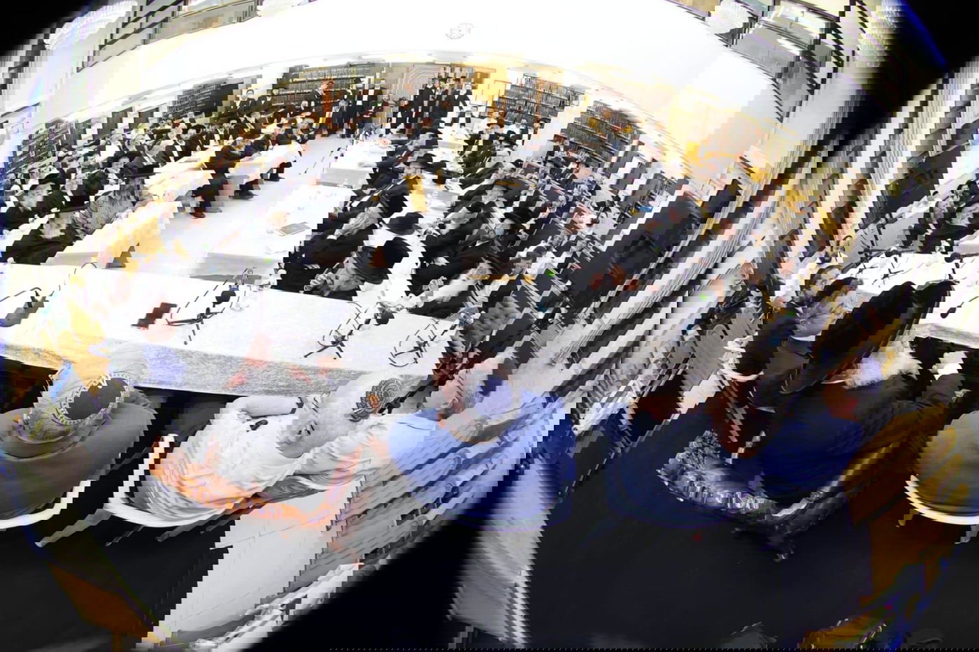 דיון מרתק בהלכות יום כיפור