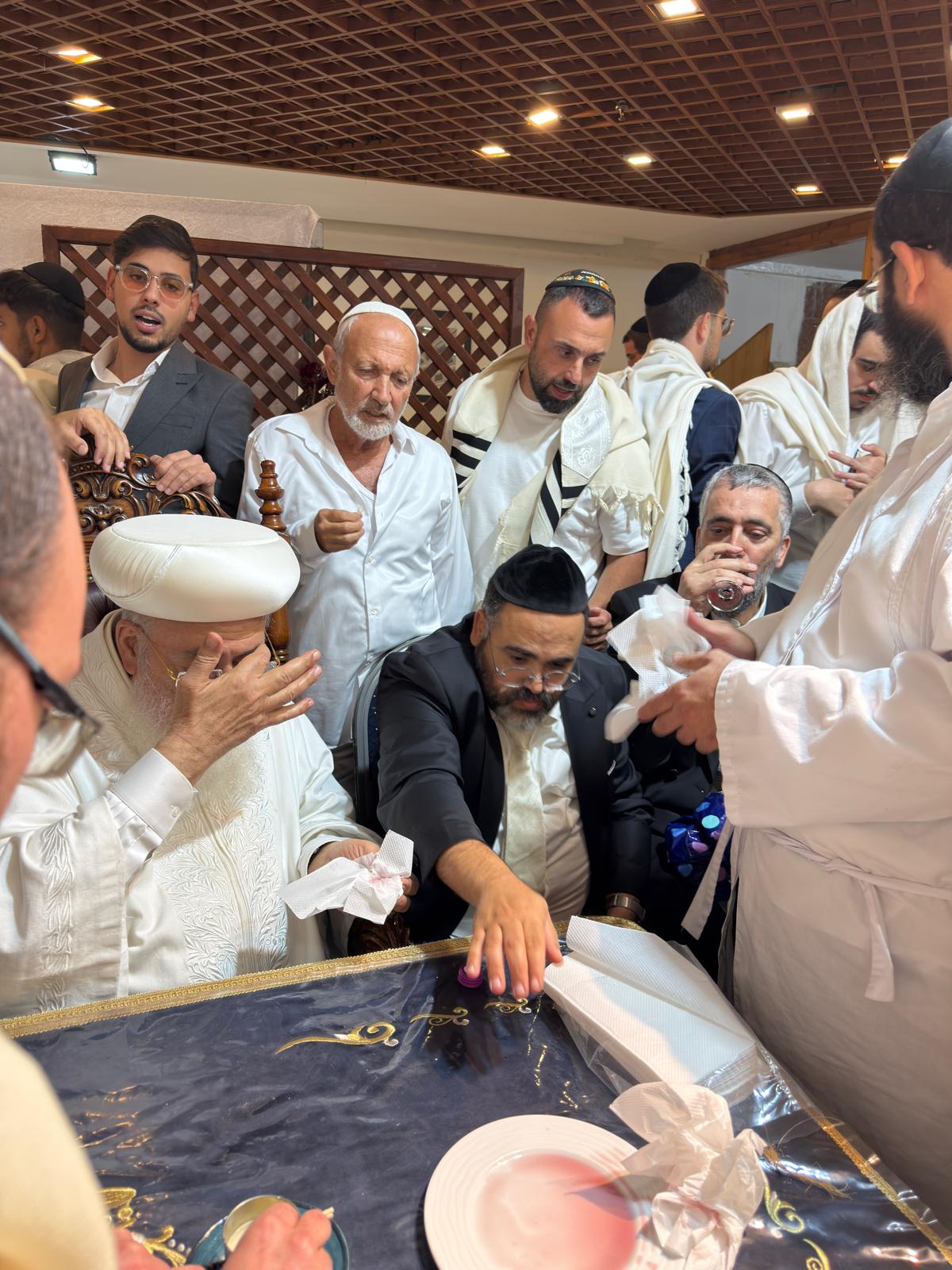 מוצאי יום כיפור אצל הראשל"צ הגרש"מ עמאר