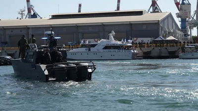 שני יהודים נרצחו במנצ'סטר | חיל הים עצר את משט "סומוד" לעזה | קולומביה מנתקת קשרים עם ישראל