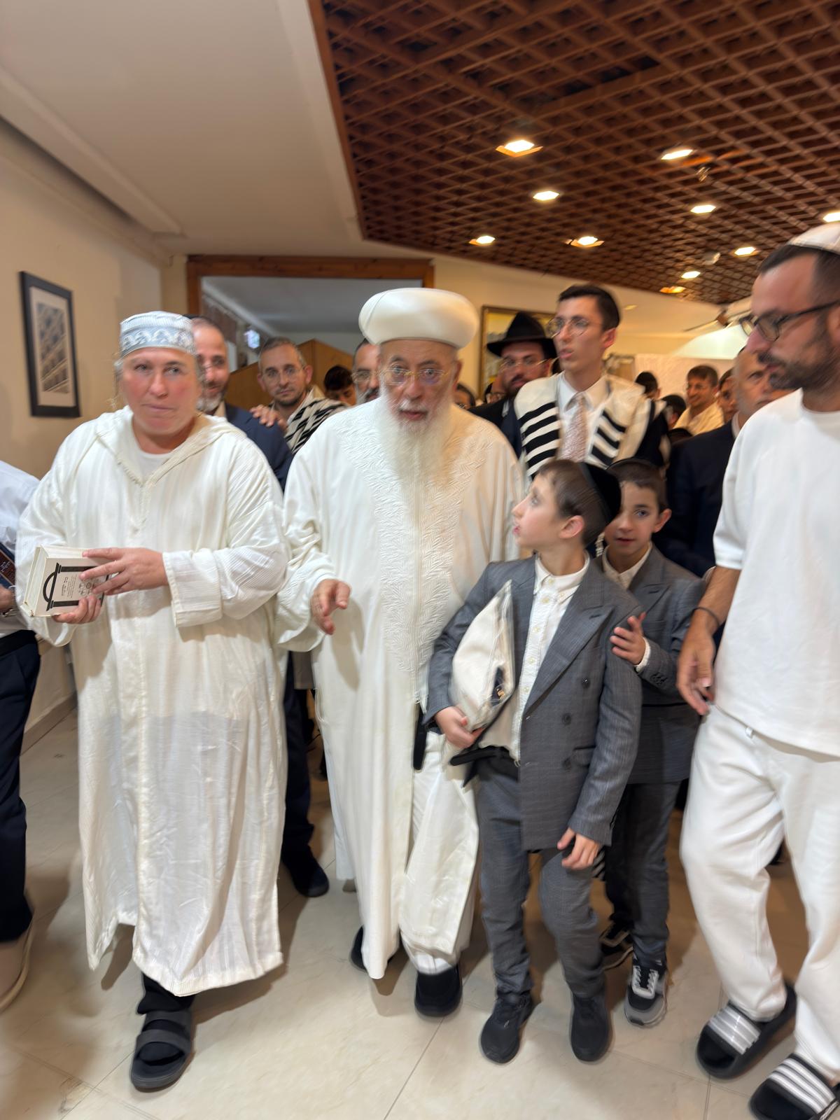 מוצאי יום כיפור אצל הראשל"צ הגרש"מ עמאר