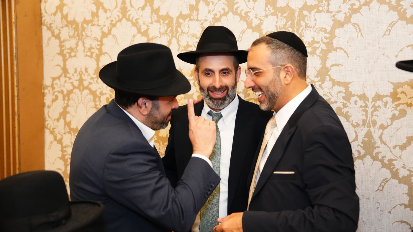 איתי גדסי בירמץ את בנו; מי הגיע לאחל מזל טוב? | צפו בתיעוד נרחב