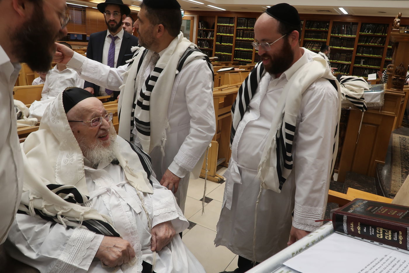 יום הקדוש אצל הגרמ"צ ברגמן