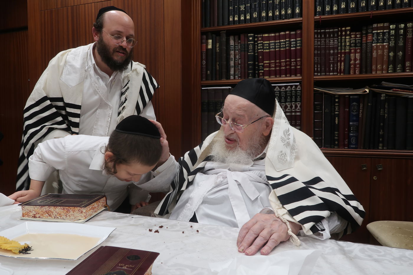 יום הקדוש אצל הגרמ"צ ברגמן