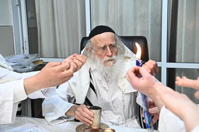 המקובל הגה"צ רבי שמעון גלאי במוצאי יום כיפור