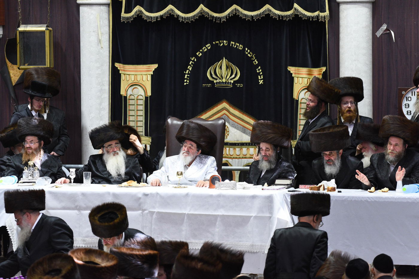 ערב יום כיפור אצל האדמו"ר מויז'ניץ