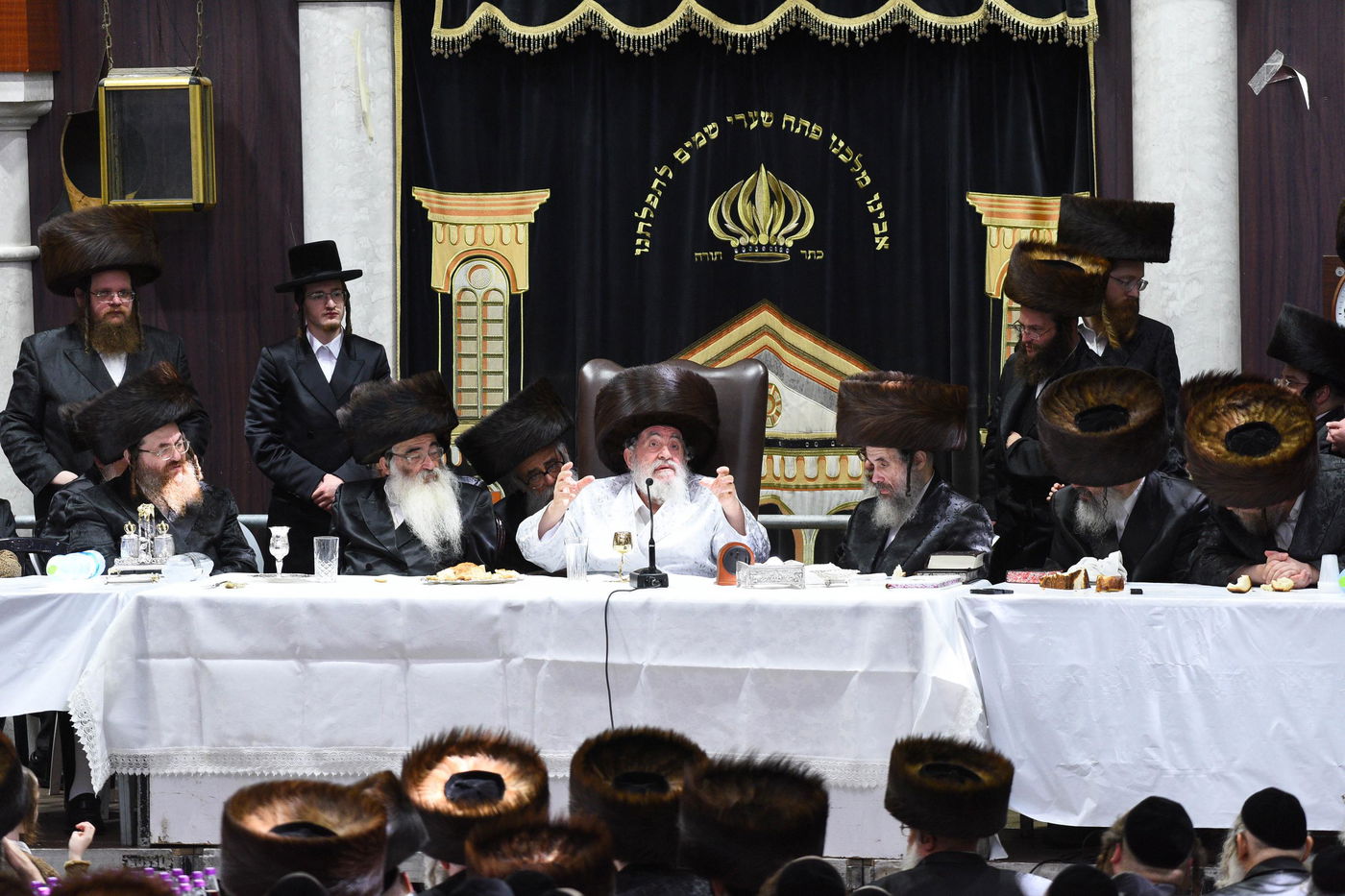 ערב יום כיפור אצל האדמו"ר מויז'ניץ