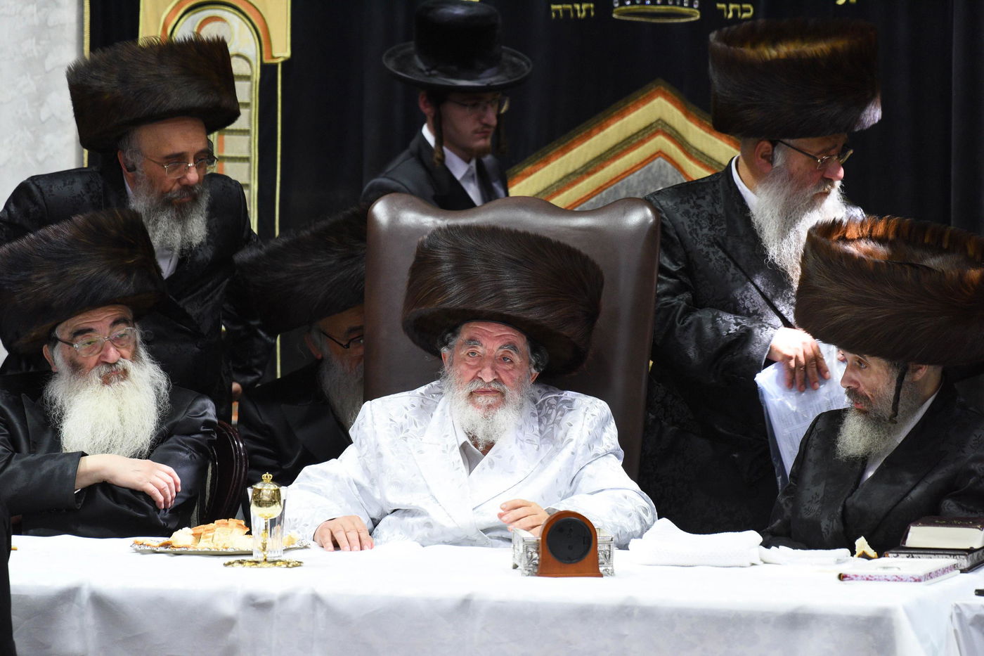 ערב יום כיפור אצל האדמו"ר מויז'ניץ