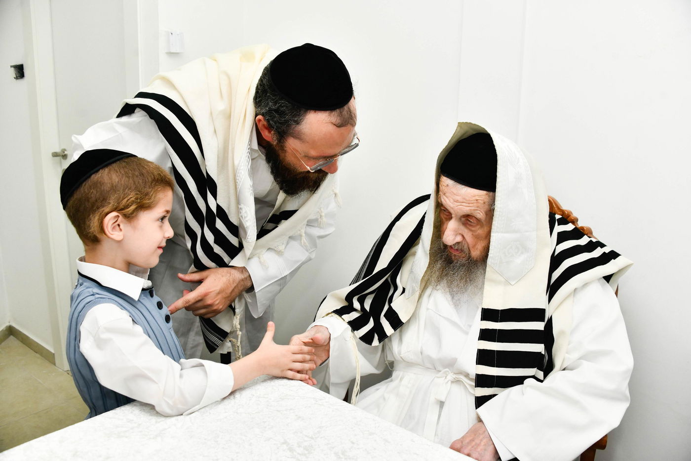 ערב יום כיפור בישיבת סלבודקה