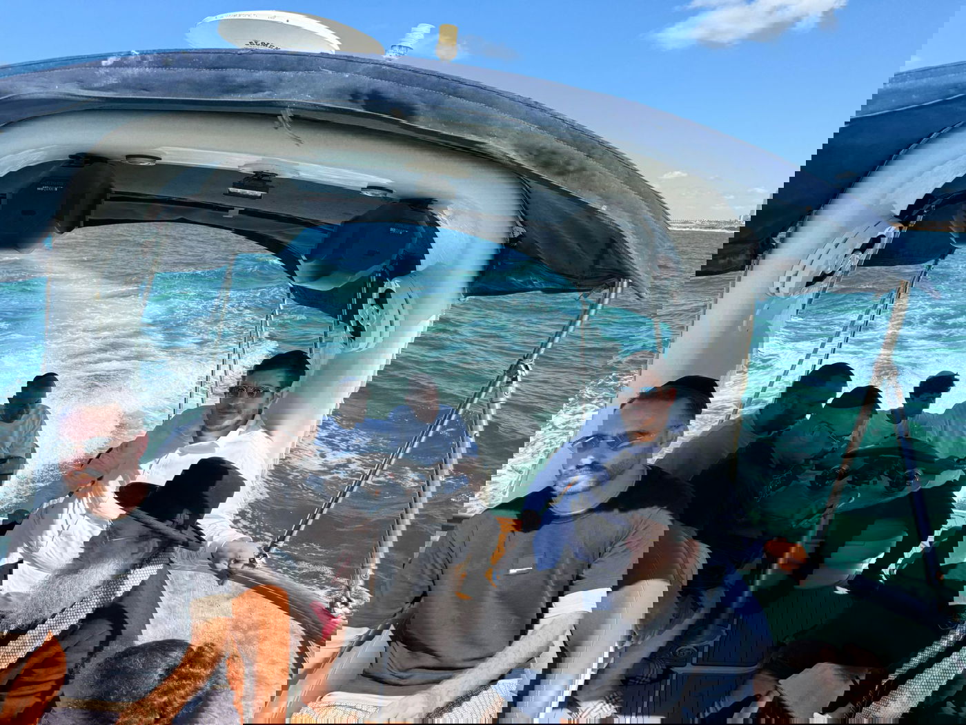 הגאון רבי יצחק ברדא בערב כיפור בלב הים באשקלון