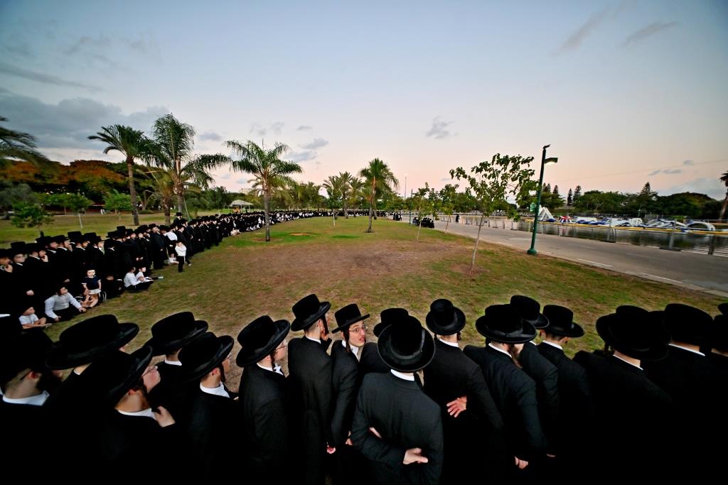 יום הקדוש בחצר הקודש ויזניץ