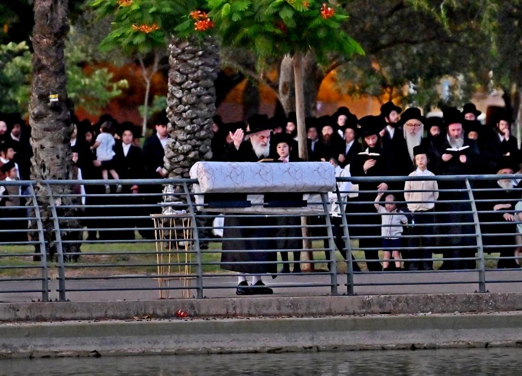 יום הקדוש בחצר הקודש ויזניץ