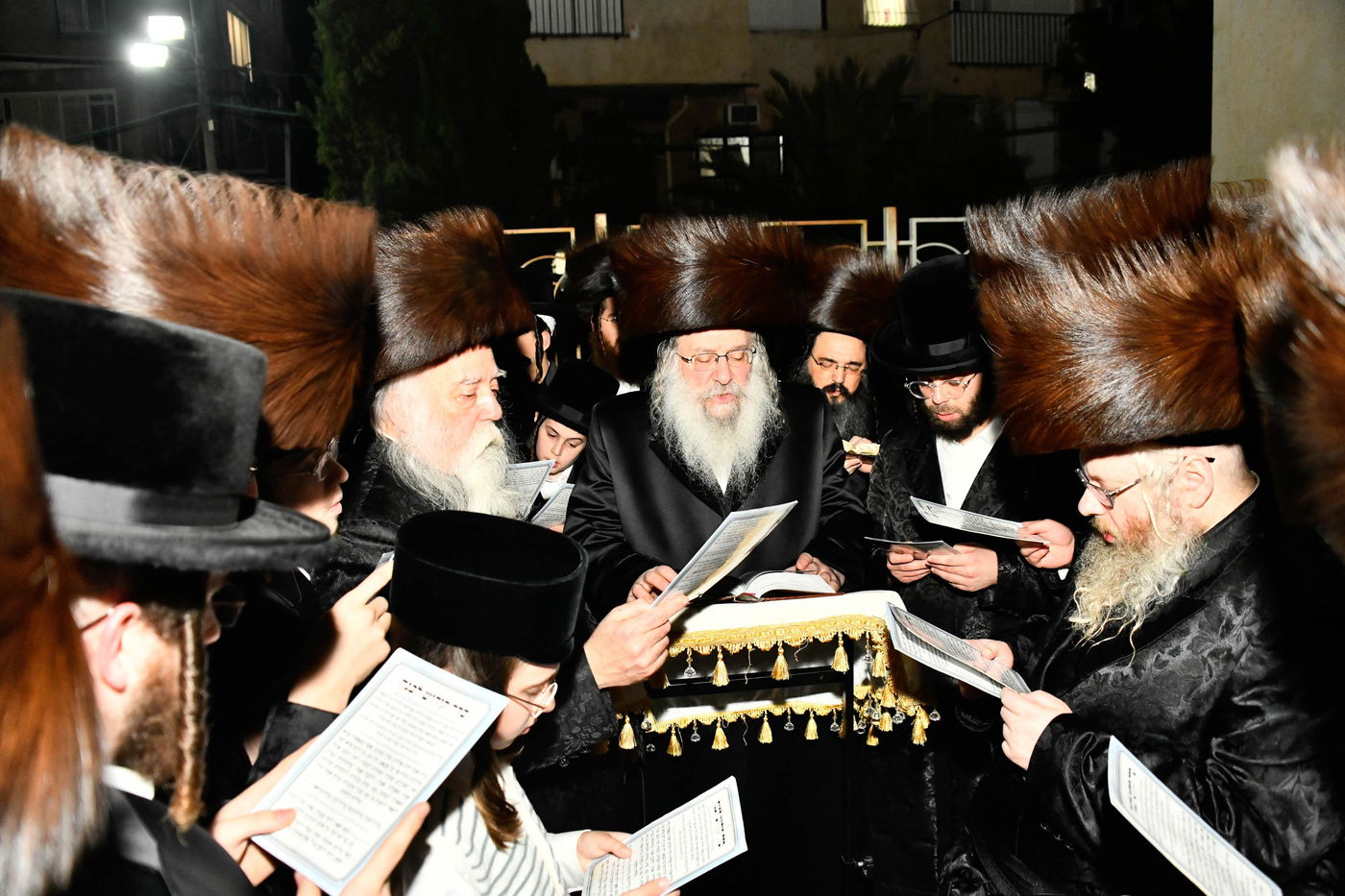 מוצאי יום כיפור בנדבורנה