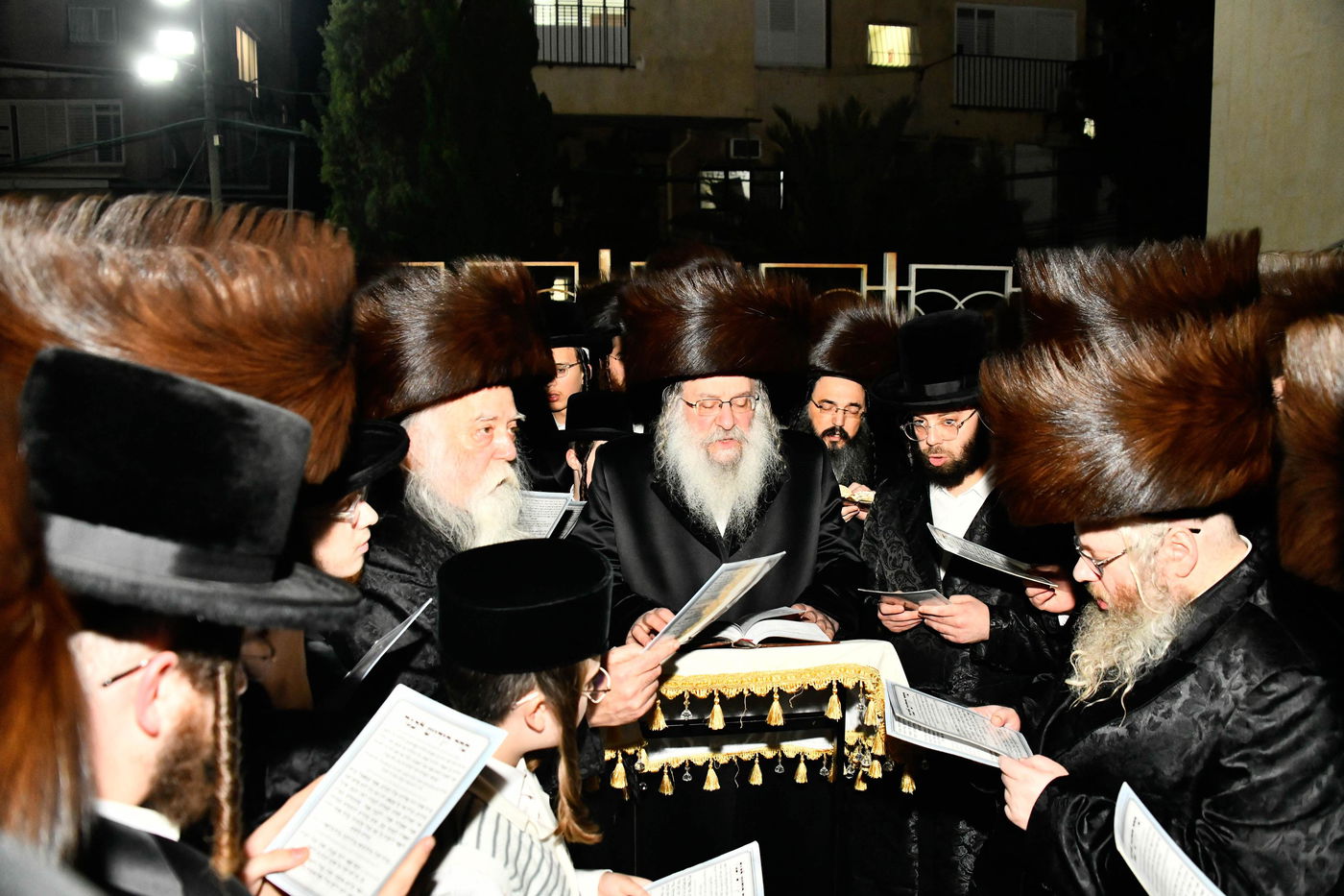 מוצאי יום כיפור בנדבורנה