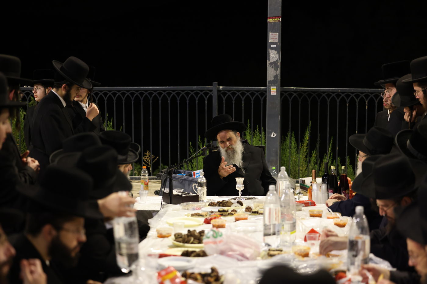 האדמו"ר מאשלג באתרא קדישא מירון