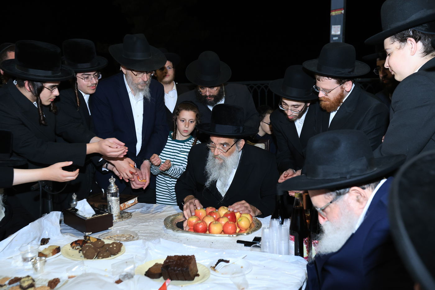 האדמו"ר מאשלג באתרא קדישא מירון