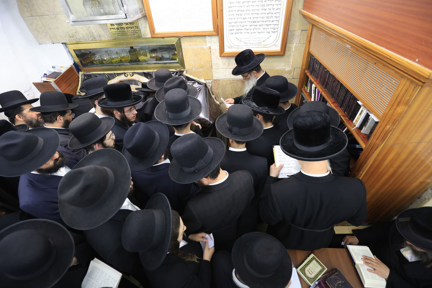 האדמו"ר מאשלג באתרא קדישא מירון