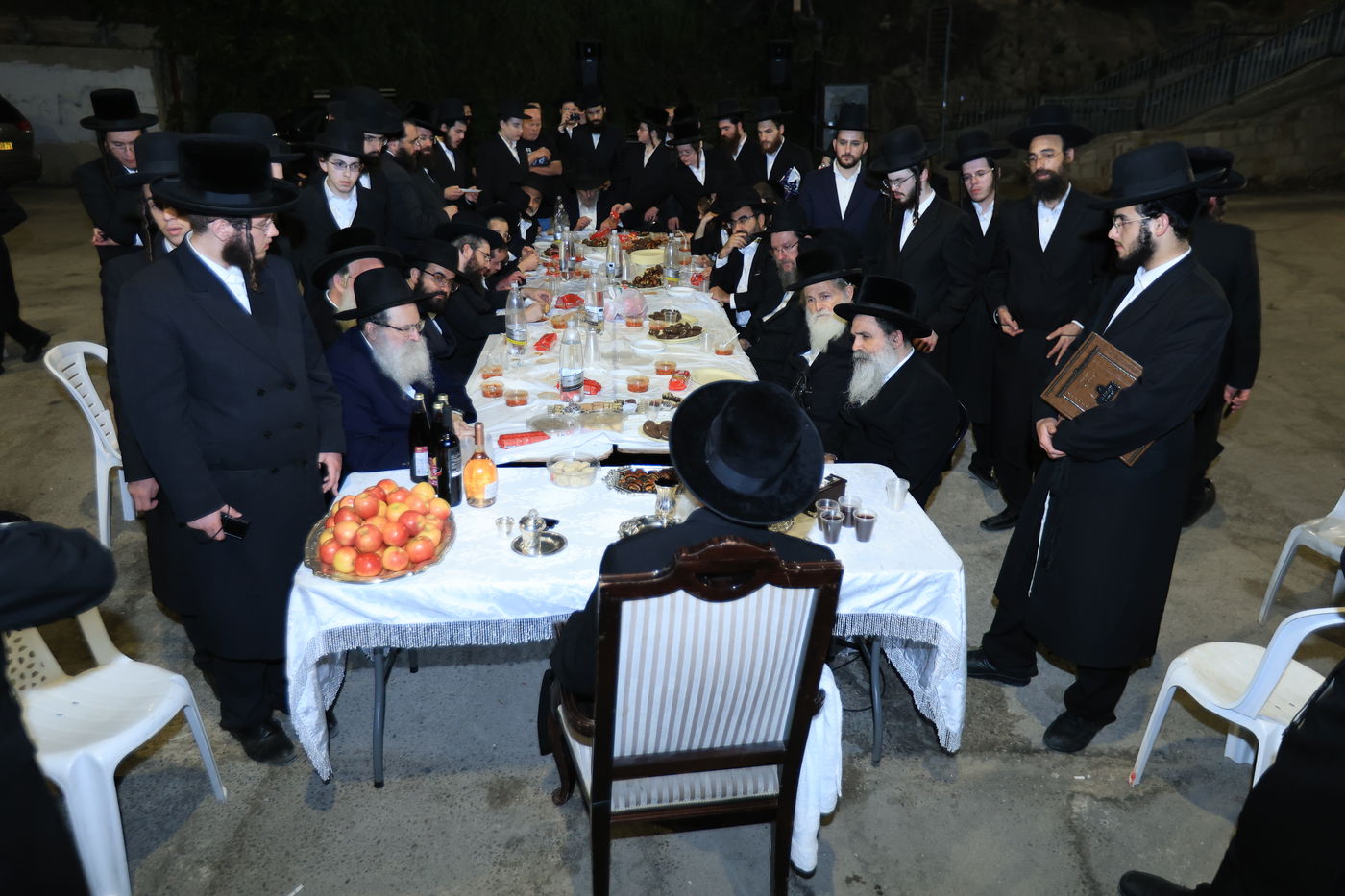 האדמו"ר מאשלג באתרא קדישא מירון