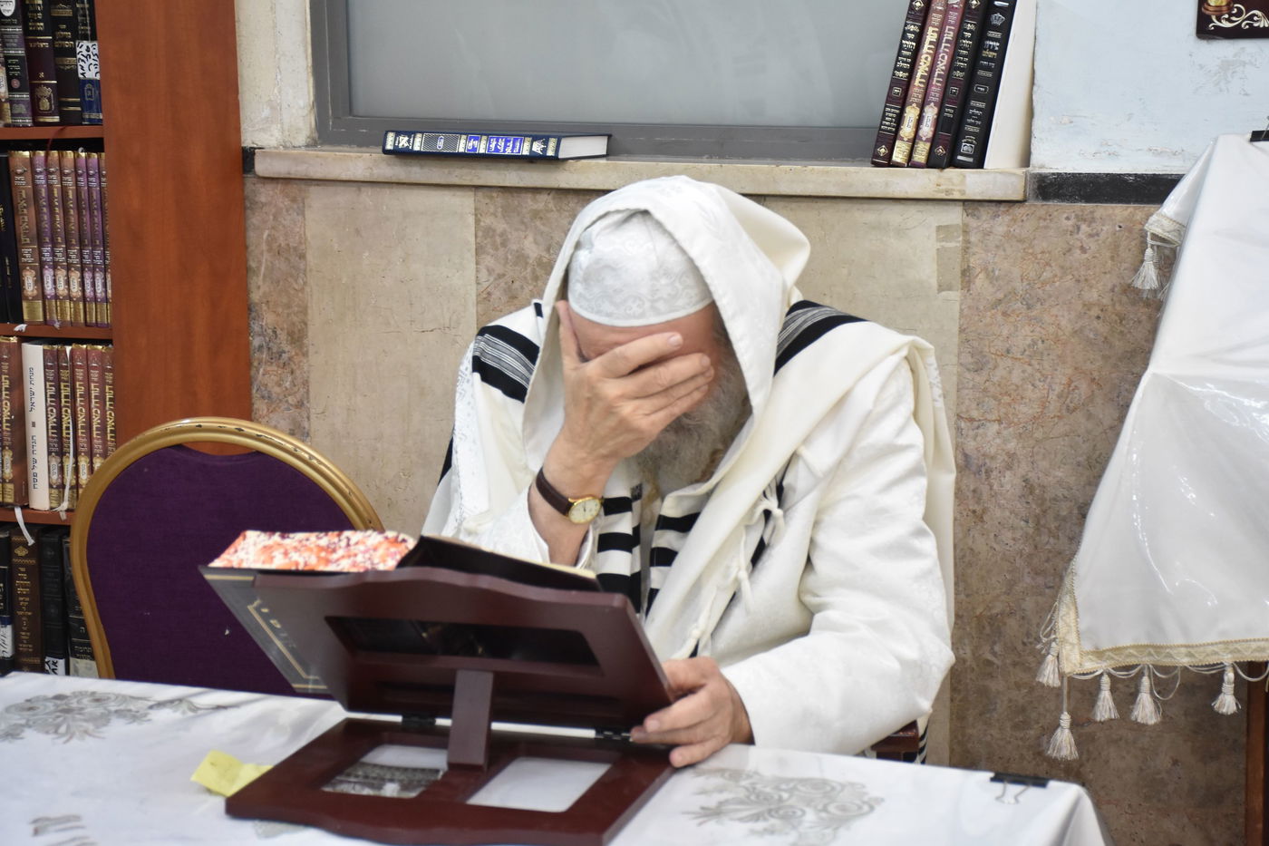 מראות ערב ומוצאי יום הכיפורים באשלג