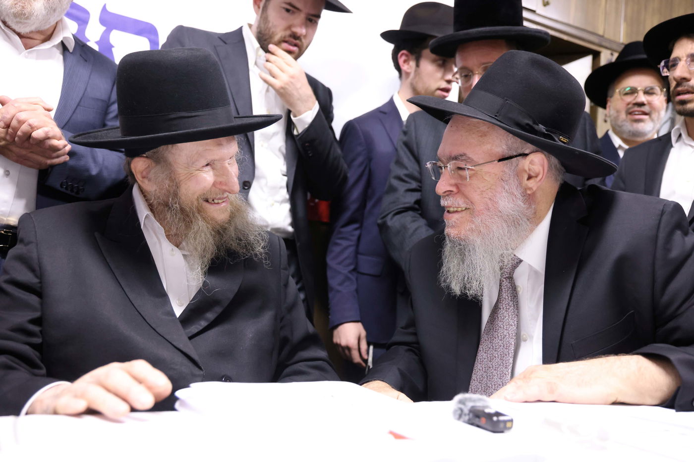 מעמד ביטול הגזירות והייסורים של "עזר מציון" ע"י המשגיח רבי דן סגל