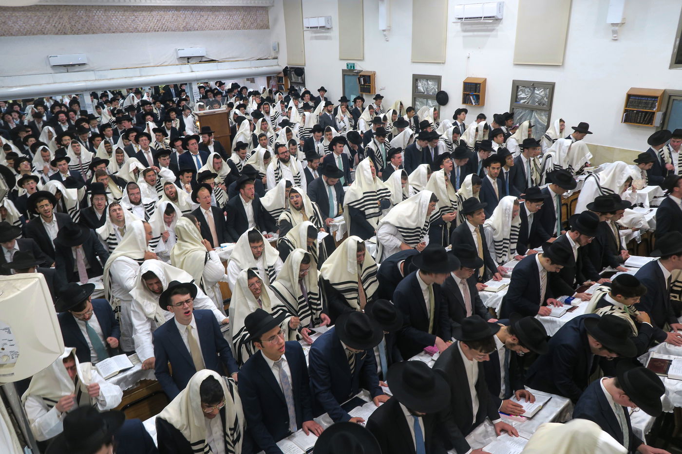 ערב ומוצאי יום כיפור בישיבת רנה של תורה בכרמיאל