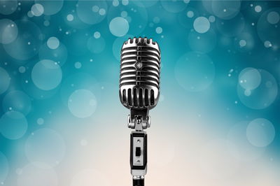 הכירו את הקול החדש: בערי שווארץ עם "נר מצווה"