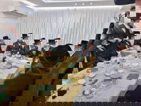 סעודת יארצייט של הילד שמעון ויזל ז"ל