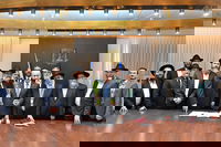 נתניהו קיבל ארבעת המינים מחב"ד וקרא בהתרגשות פרק תהילים