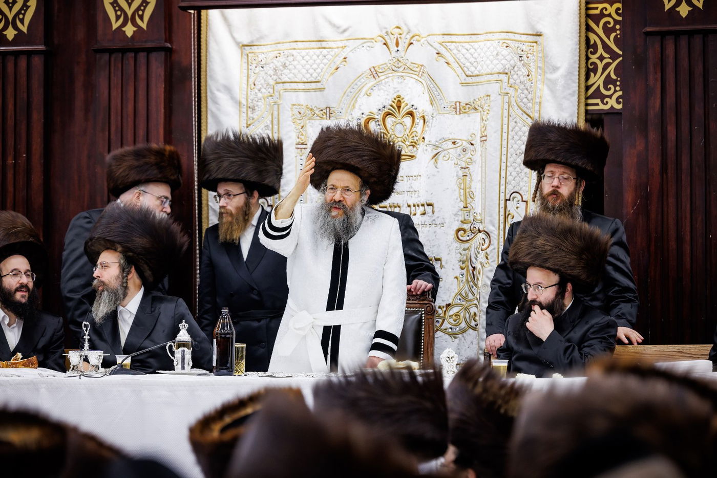 ערב ומוצאי יום כיפור בחצה"ק באבוב 45