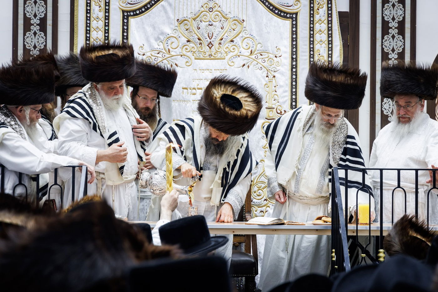 ערב ומוצאי יום כיפור בחצה"ק באבוב 45