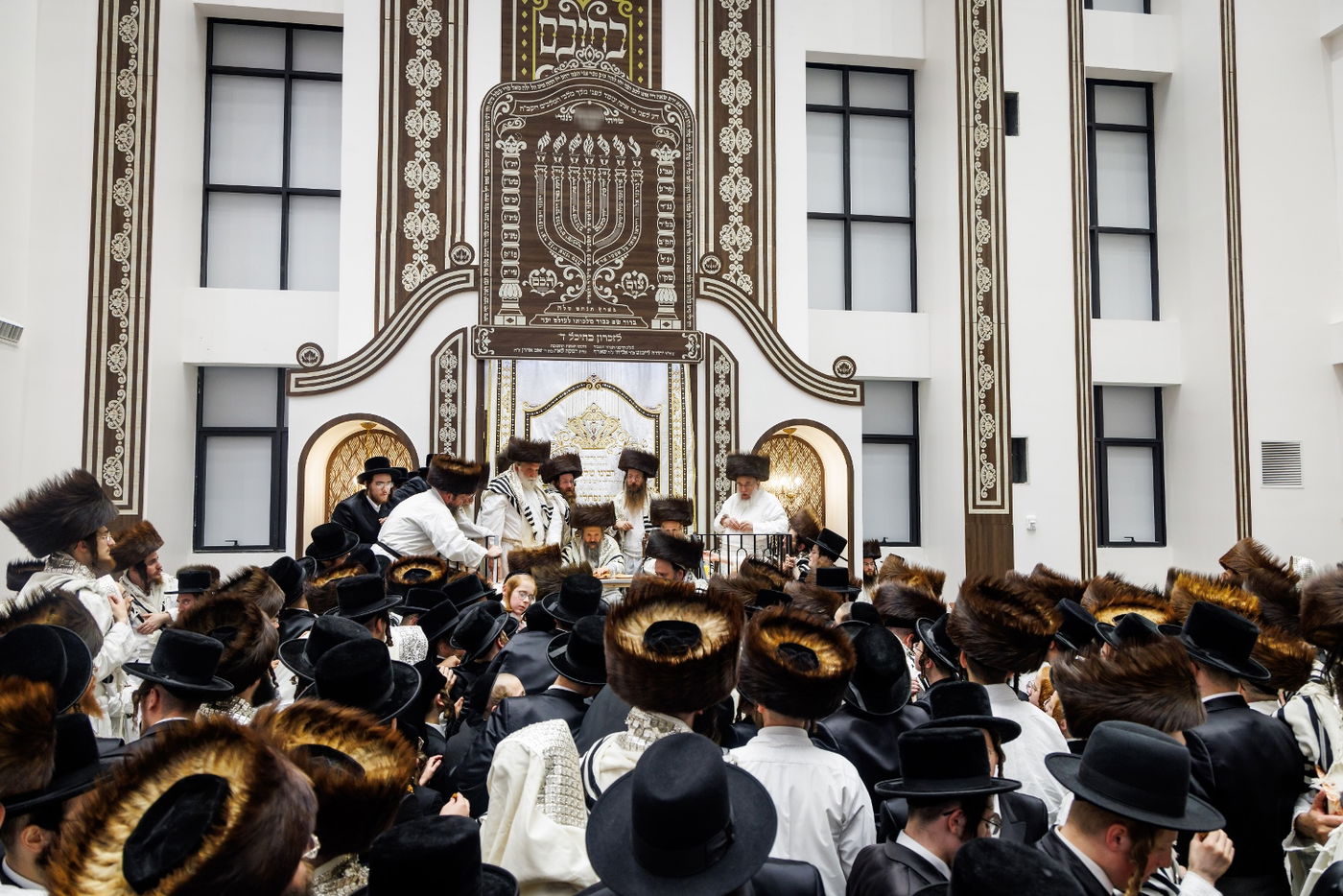 ערב ומוצאי יום כיפור בחצה"ק באבוב 45