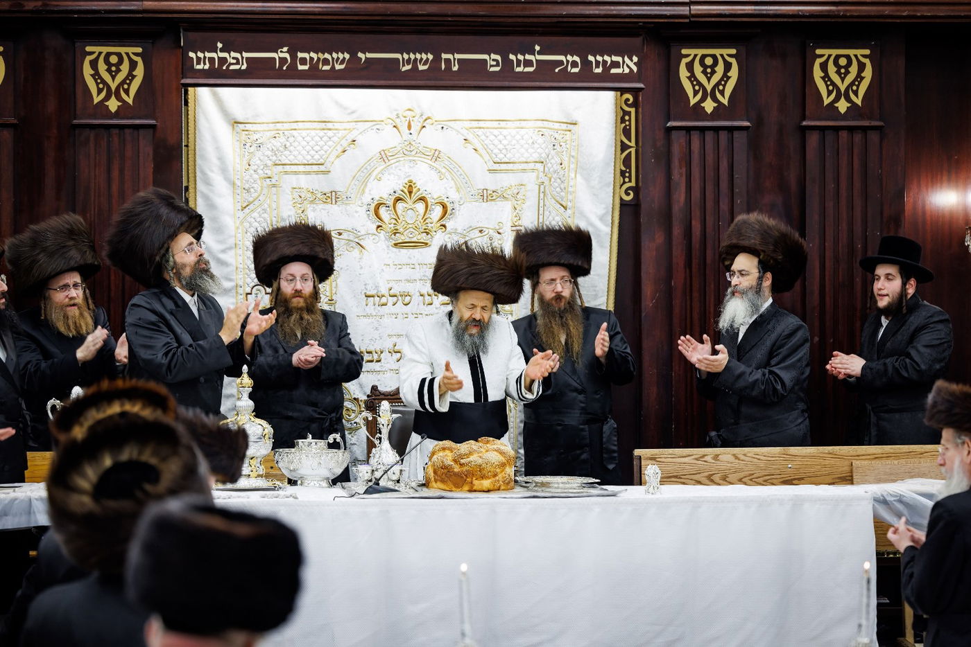 ערב ומוצאי יום כיפור בחצה"ק באבוב 45