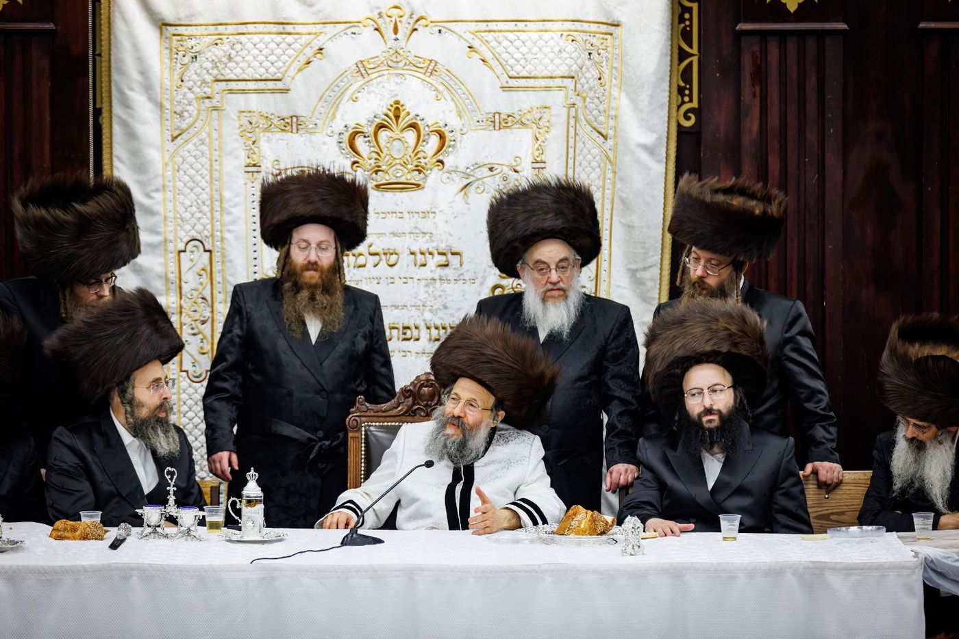 ערב ומוצאי יום כיפור בחצה"ק באבוב 45