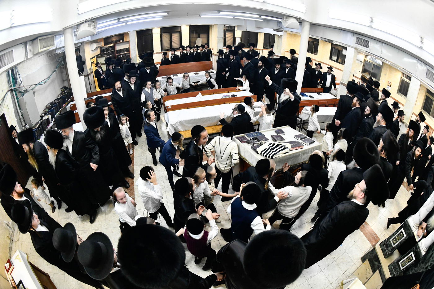 שמחת בית השואבה בחצה"ק אלכסנדר