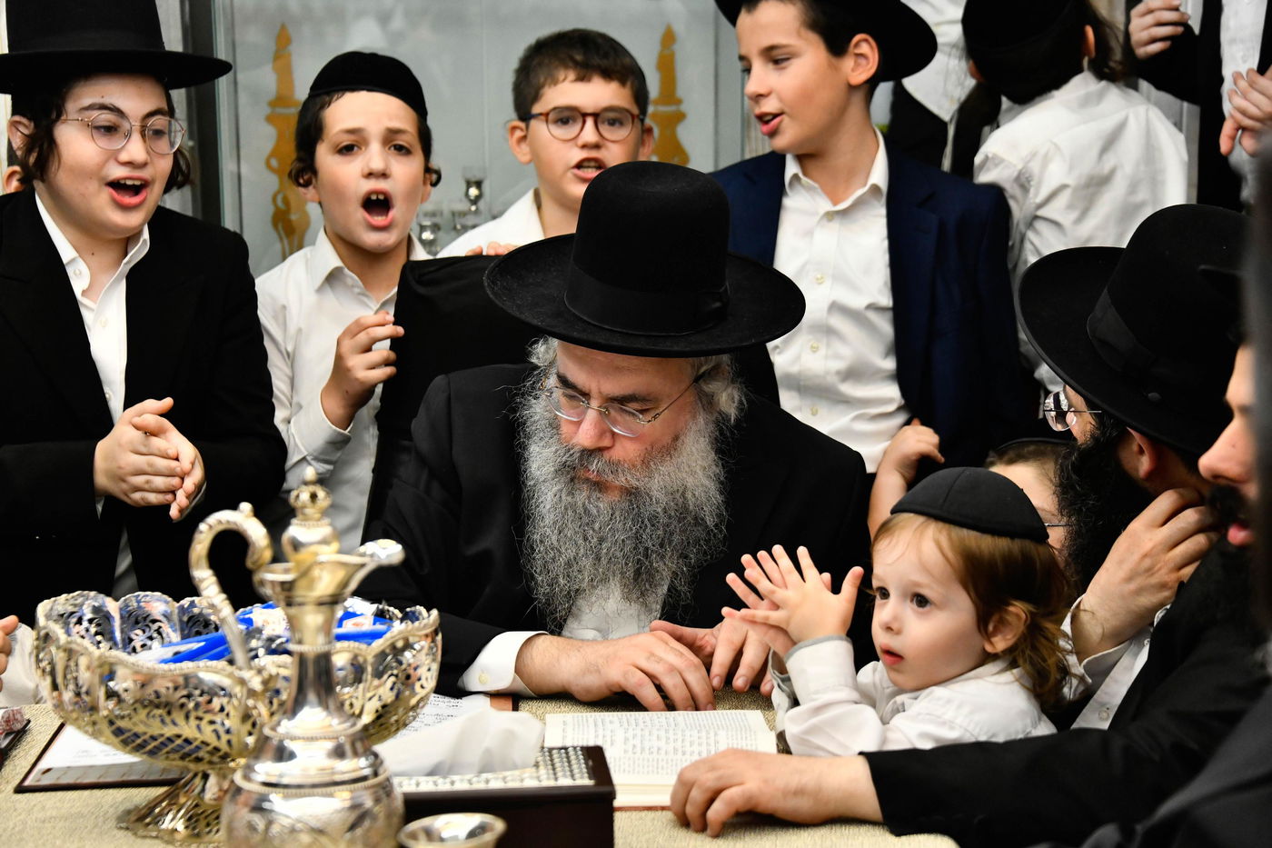 שמחת בית השואבה אצל הרה"ג יצחק שאול קנייבסקי