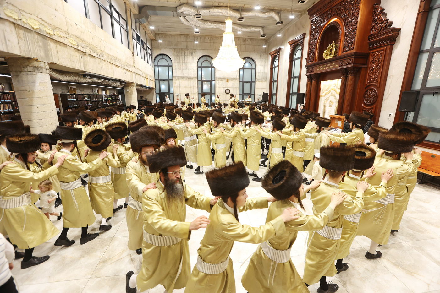 שמחת בית השואבה בתולדות אהרן בית שמש